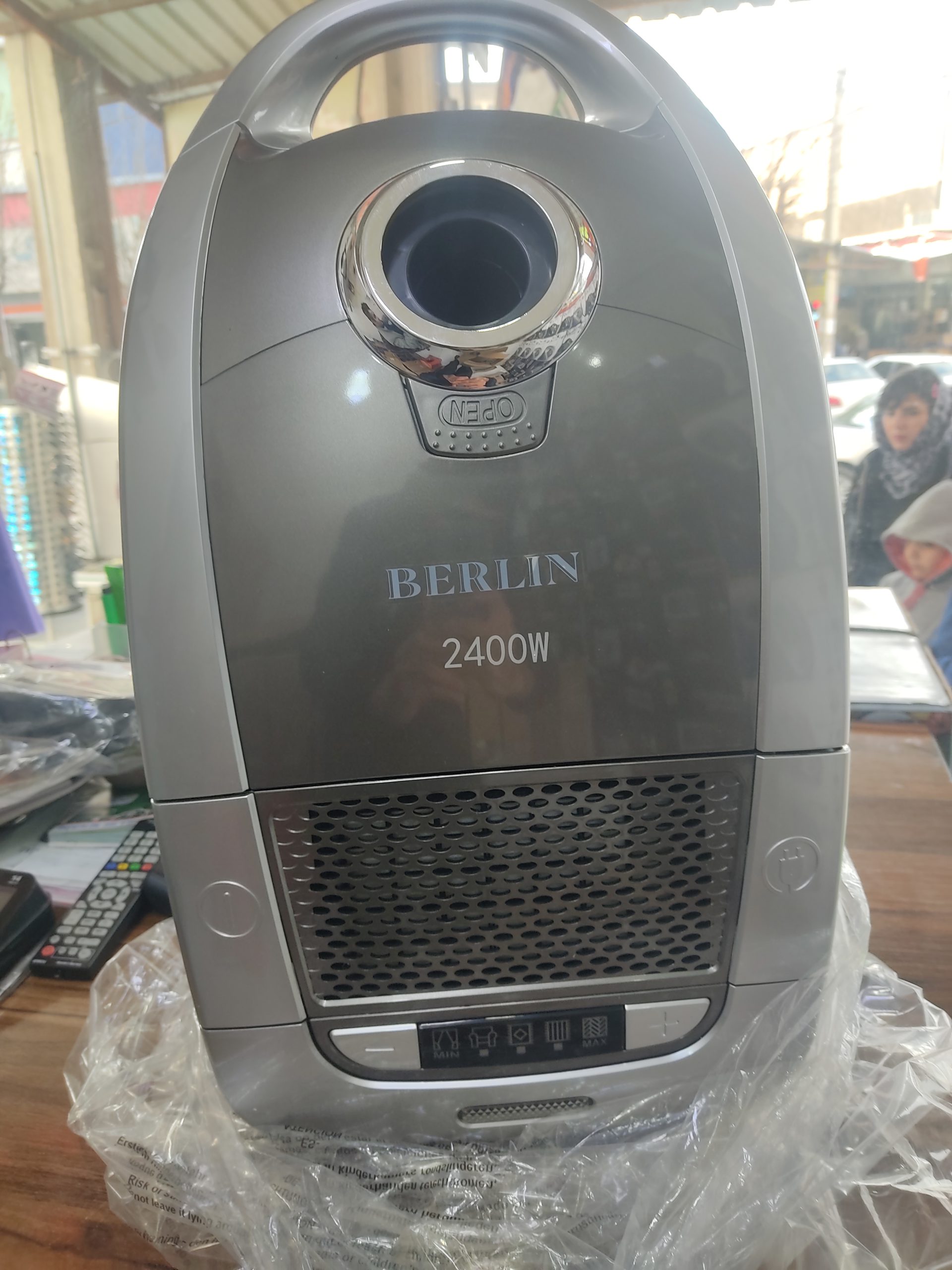 جارو برقی برلین berlinمدل bv2000